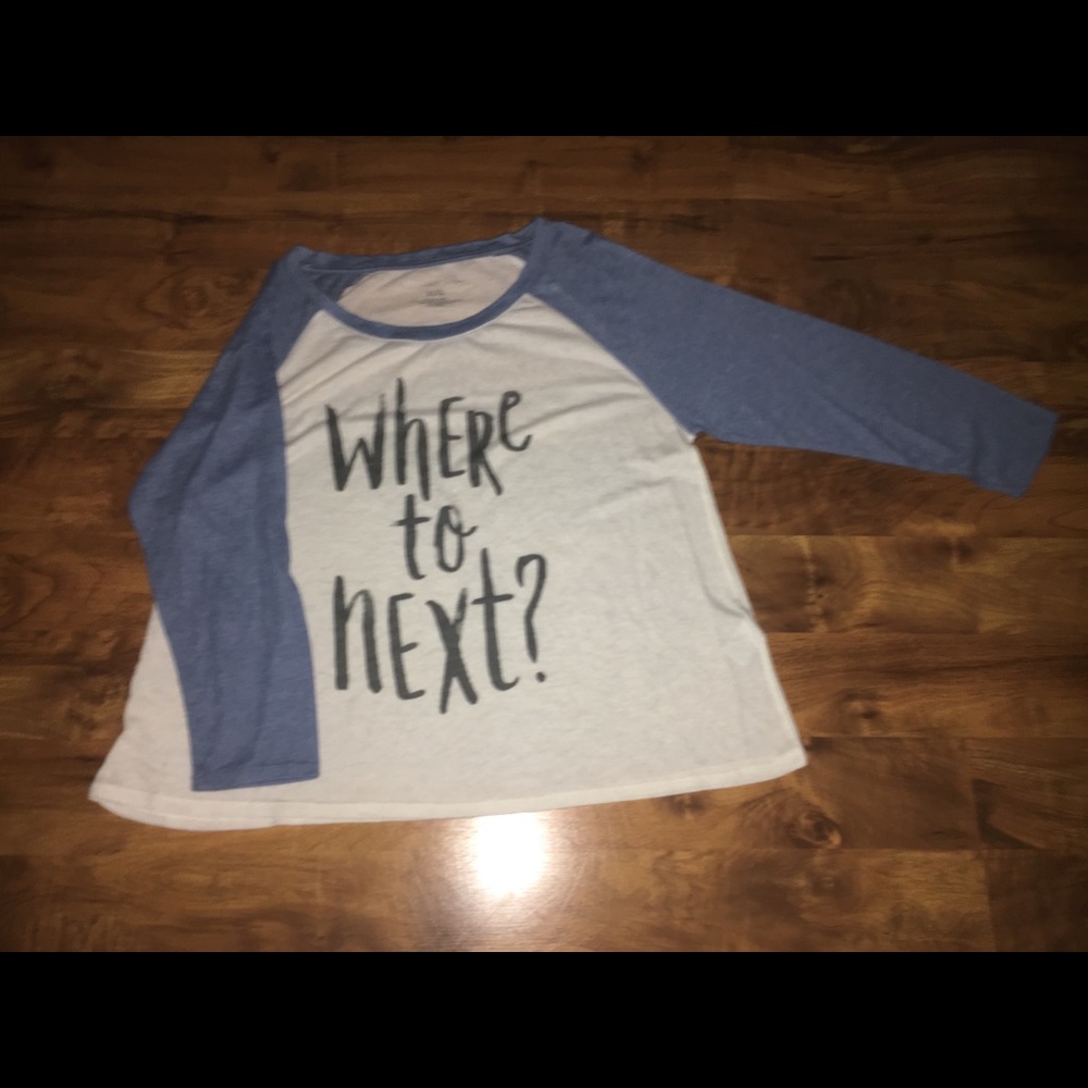 Blue and white 3 quarter shirt